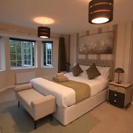 Luxury, Family-friendly With Garden Сasa de vacaciones