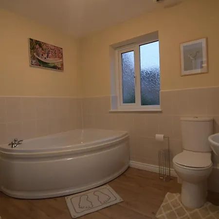 Luxury, Family-friendly With Garden Сasa de vacaciones York