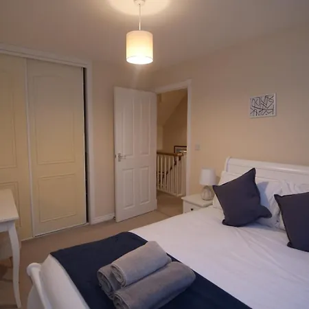 Luxury, Family-friendly With Garden
