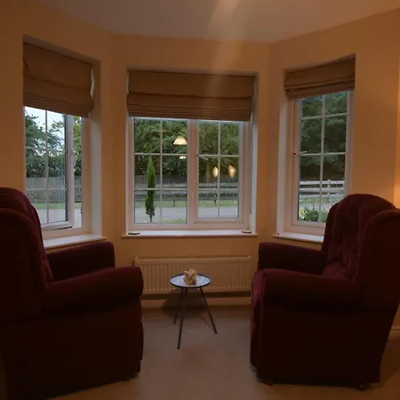 Luxury, Family-friendly With Garden